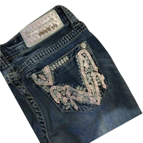 Blue Cropped Capris Jeans with Vintage Wash - Picture 4 of 4